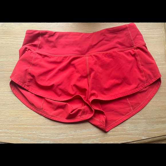 Lululemon size 2 shorts, 2.5 inseams in the color rux. - Picture 1 of 3